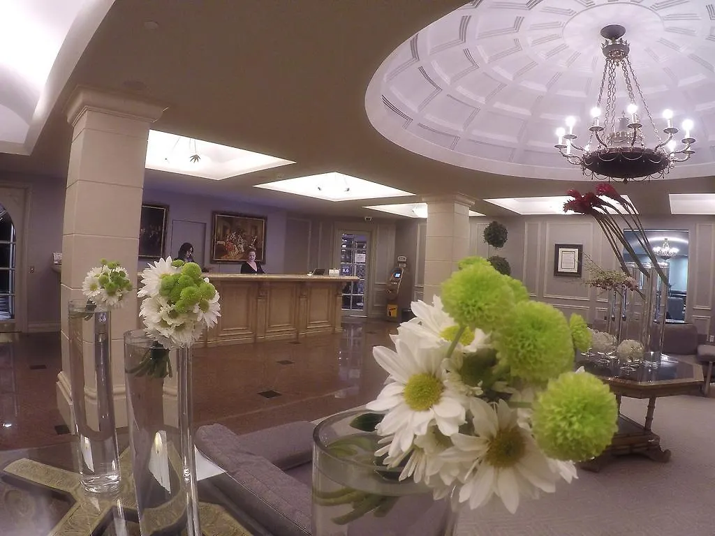 ****  Grand Hotel & Suites Toronto Canada