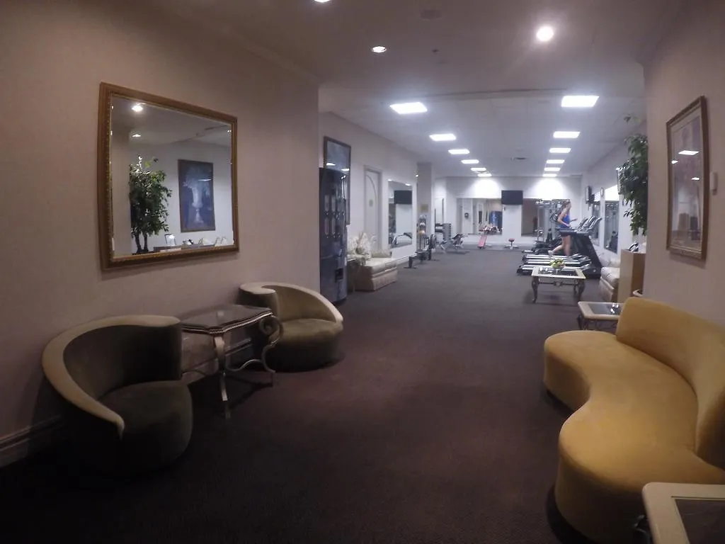 Grand Hotel & Suites Toronto 4*,  Canada