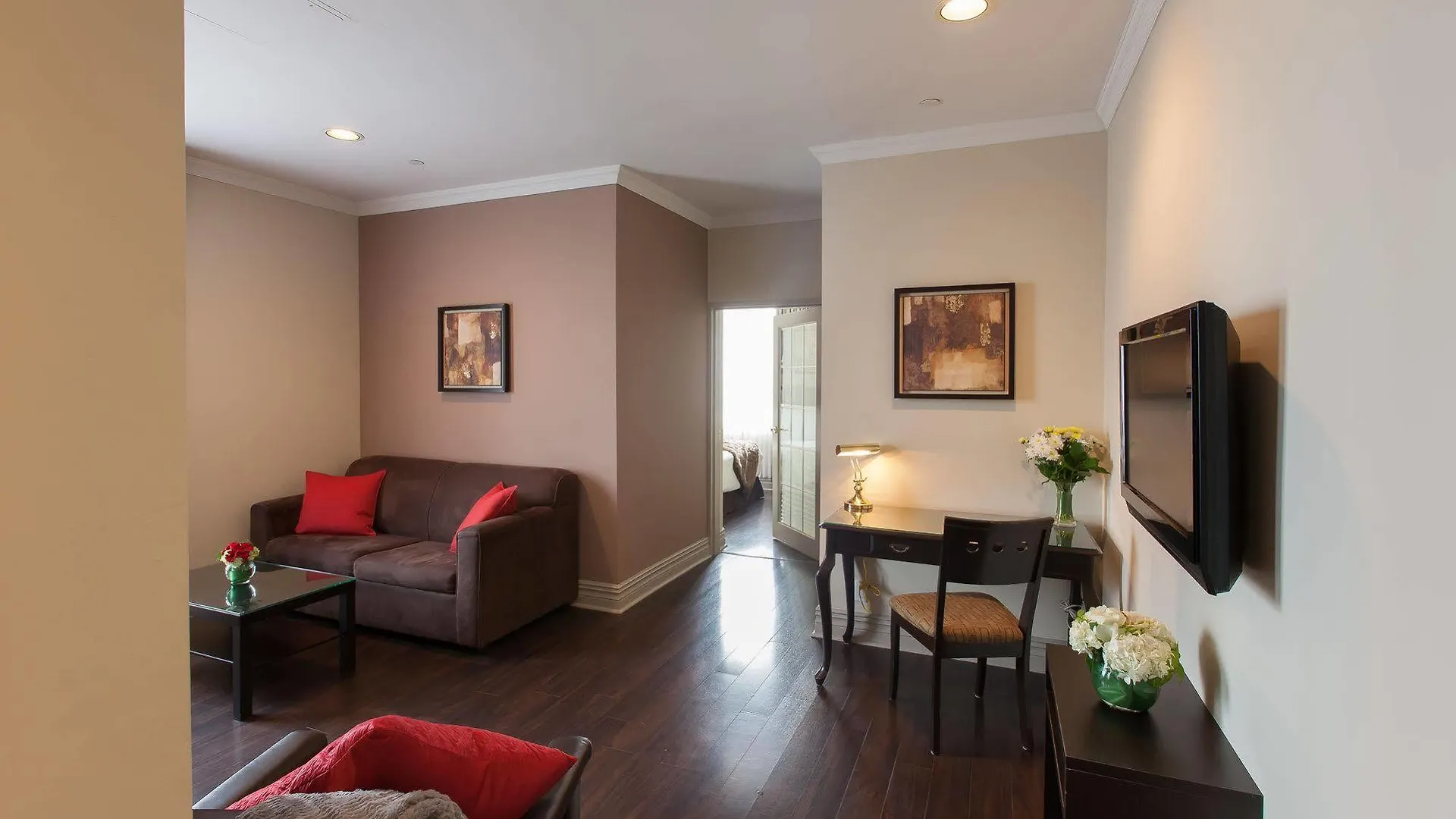 Grand Hotel & Suites Toronto